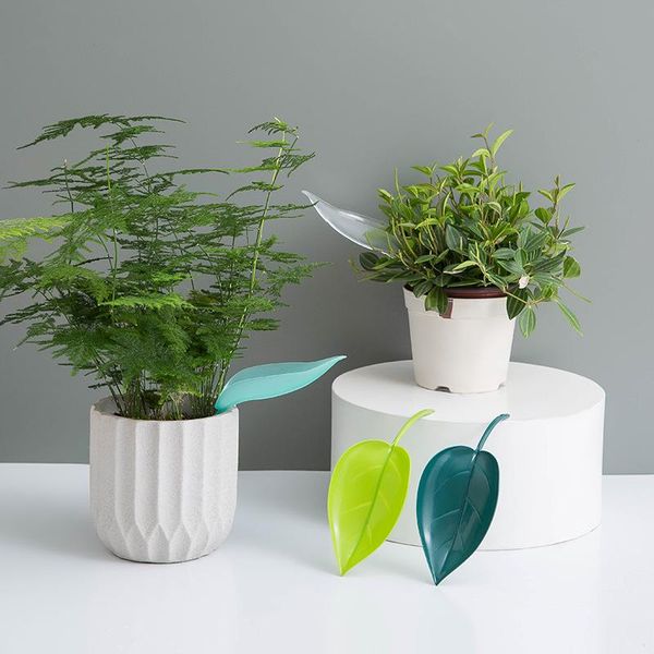 

watering equipments 2022 creative potted leaf diversion funnel plant drainage device