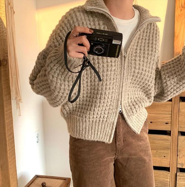 

womens long zip up sweaters light oversized vintage plaid turn down collar cropped short jacket spring outerwear, White;black