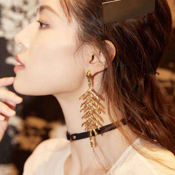 

hbp fashion zhong chuxi's gold flash diamond fish bone with exaggerated personality long tassel and earrings, Silver
