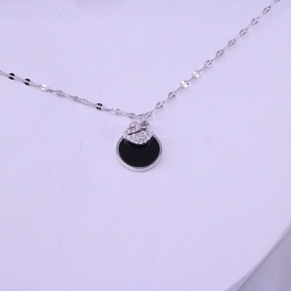 

2021 little swan necklace, Silver