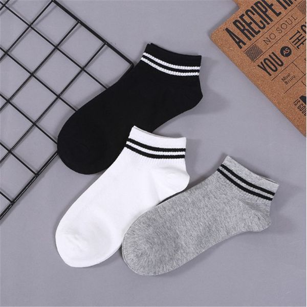 

1pc catoon effects color black and white grey two-bar casual soft-breathing summer winter for men socks