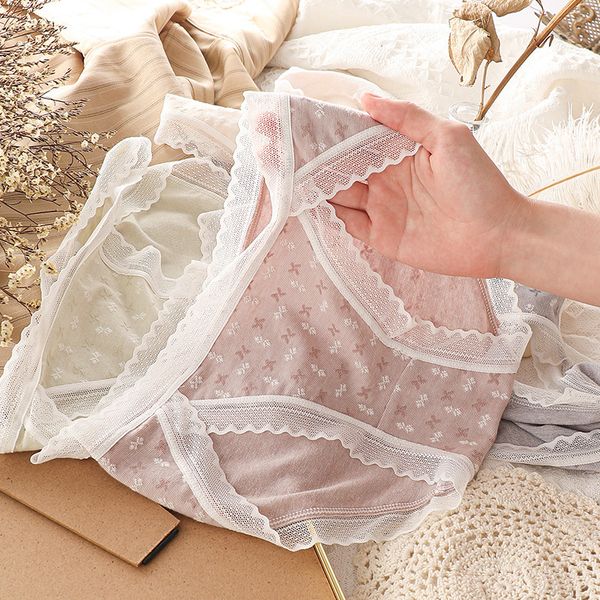 

new japanese girls cotton underwear womens antibacterial breathable high split sweet lace edge mid waist briefs, Black;pink