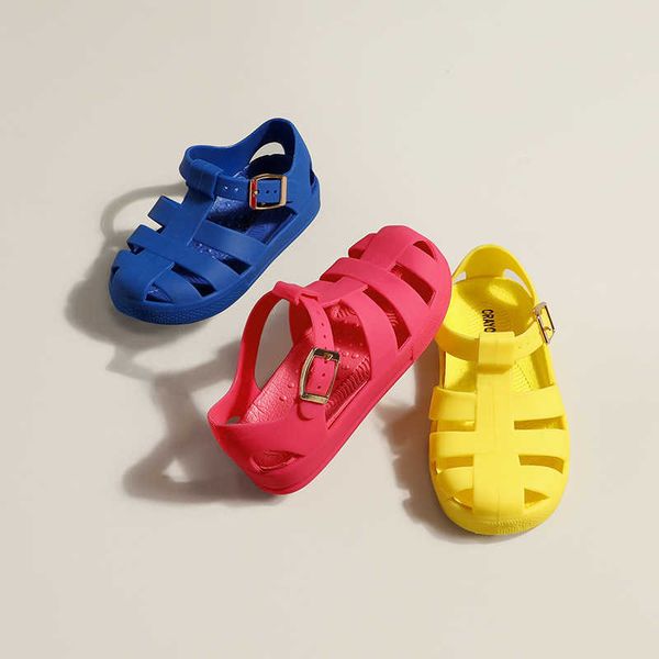 

arrivals summer girls boys roman sandals kids jellies plastic outdoor children baby sandals shoes soft sole antiskid 210713, Black;red