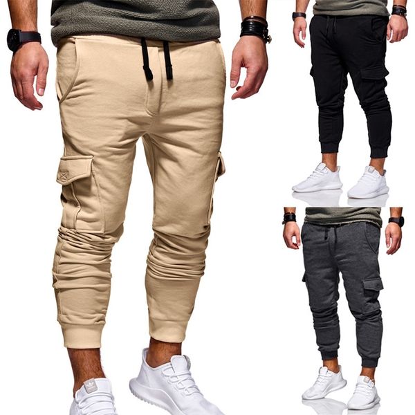 

new youth stereo cutting pasting pocket men's leisure sports pants in autumn and winter of 2019, Black