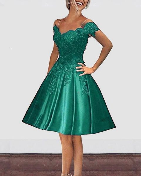 

2021 new off shoulder burgundy emerald green red royal blue short prom es lace appliques girls homecoming graduation gowns vestidos de festa, White;pink