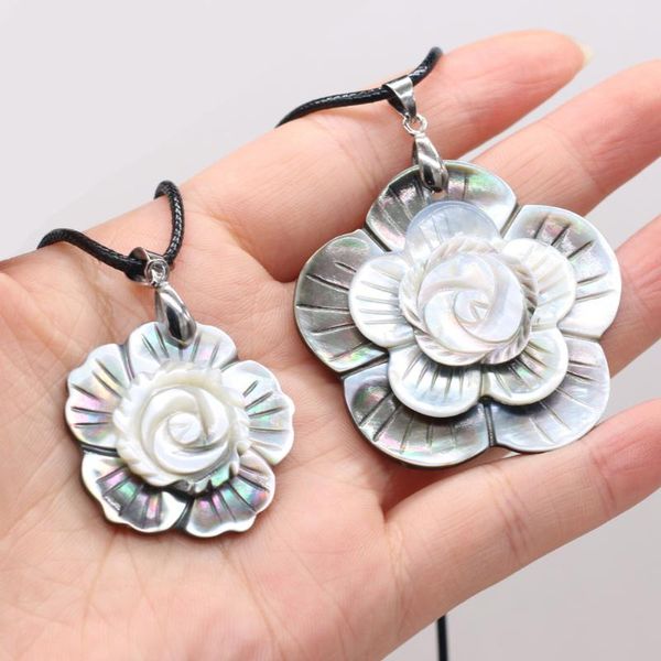 

pendant necklaces 2021 natural freshwater black shell alloy flower necklace diameter 2.0mm making jewelry gift mother of pearl shells, Silver