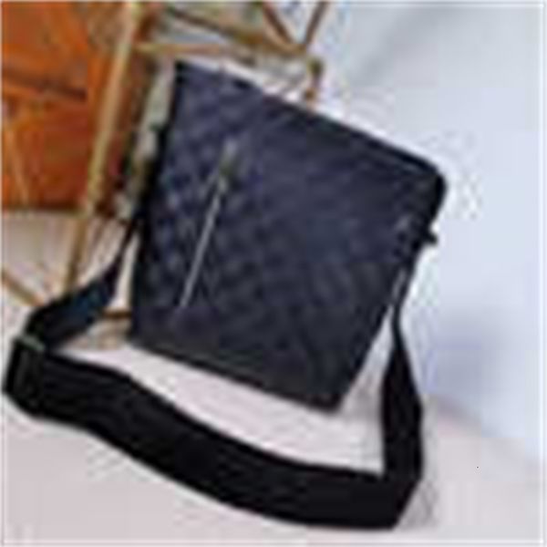 

totes brand designer bags luxury n42418 2020 spring and summer shoulder men's postal bag handles shoulder men handbags iconic cross bod