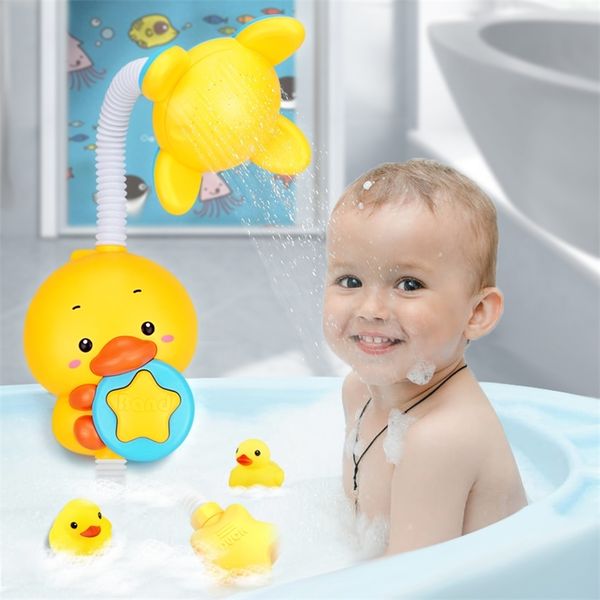 Çocuklar için Bebek Banyo Oyuncakları Boy 1 Yıl Su Sprey Oyunları 0 12 Ay Çocuk Yüzme Banyo Banyo Duş Hediye 210712