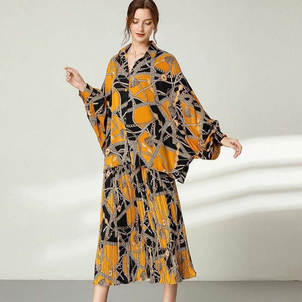 

women's suit autumn new large size casual suit v-neck loose +loose fashion printed wide leg pants two pieces set, White