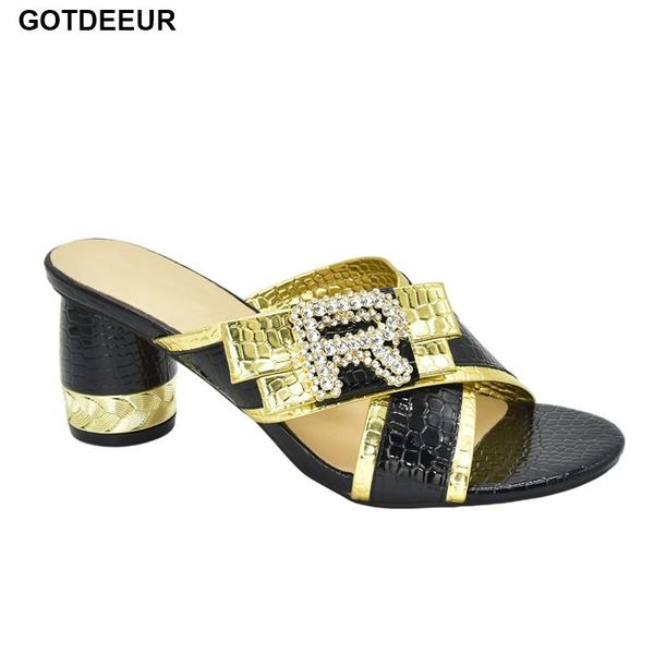 

dress shoes fashion for wedding women 2021 ladies decorated with rhinestone plus size 43, Black