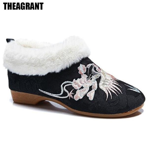 

theagrant chinese vintage shoes women winter fur slippers embroidered elegant casual wedge shoes flower ladies pumps whh3023, Black