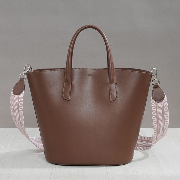 

75% off luxury handbag high capacity versatile temperament advanced sense one shoulder portable large cabe basket women's bag 2021 new