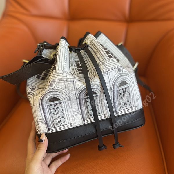 

bucket bags new fashion classic atmosphere brand-name adjustable shoulder strap large capacity retro printing multi-function drawstring sing