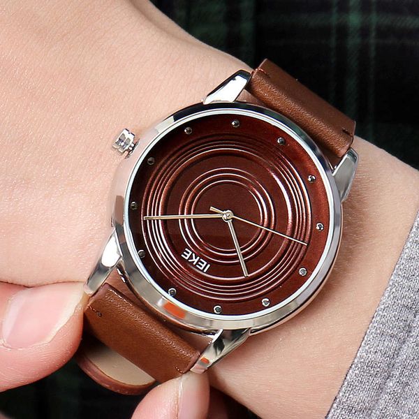 

men's belt fashionable personalized watch fashion simple and waterproof student watch quartz men's watch concentric circle pattern, Slivery;brown