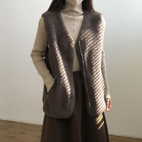 

women's vests women vest coat winter fashion casual lamb hair 2021 female v-neck zipper concise all-match, Black;white
