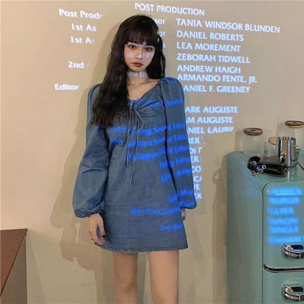 

french small v-neck denim early spring 2021 new women's slim dress a-line temperament skirt, Black