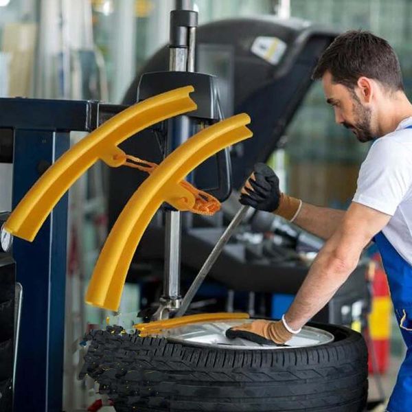 Kit di riparazione per la protezione del cerchione del pneumatico, strumento per la protezione dei pneumatici dell'auto, strumenti di riparazione per la rimozione del manicotto della macchina alla griglia