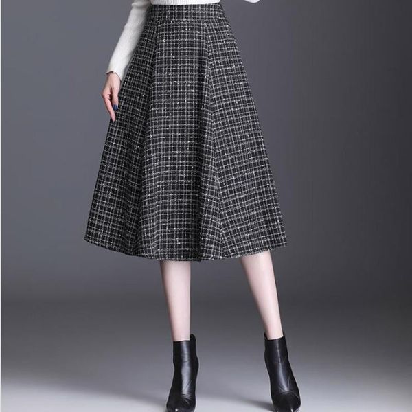 

skirts women's autumn and winter 2021 retro plaid skirt a-line, Black