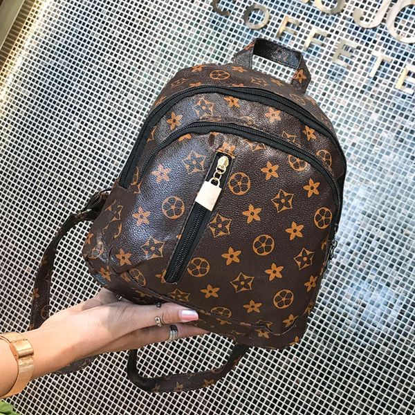 

summer fashion leisure outdoor korean women's backpack bag