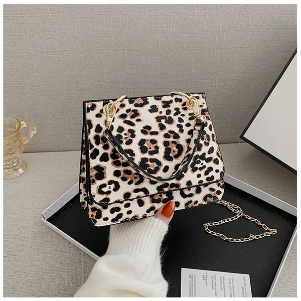 

bag new 2022 women's korean version foreign style leopard pattern portable small square single shoulder messenger