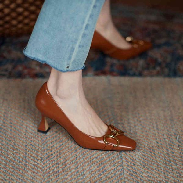 

dress shoes ochanmeb chic gold metal chain shoes women cow natural genuine leather pumps thin high heeled square toe office ladies k239, Black