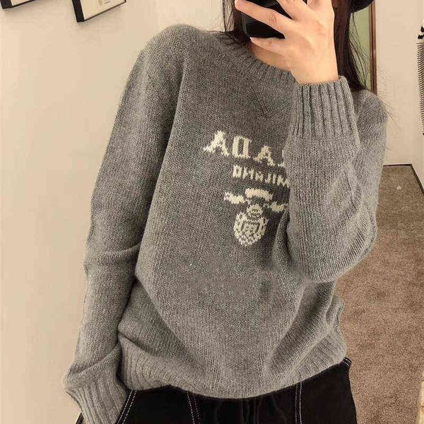 

fall/winter letter jacquard loose round neck casual short wool sweater women, Black