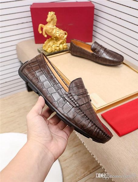 

cq leather shoes men casual shoe luxury brands 2020 mens loafers moccasins breathable slip on driving shoes slip-on soft flat shoes 33, Black