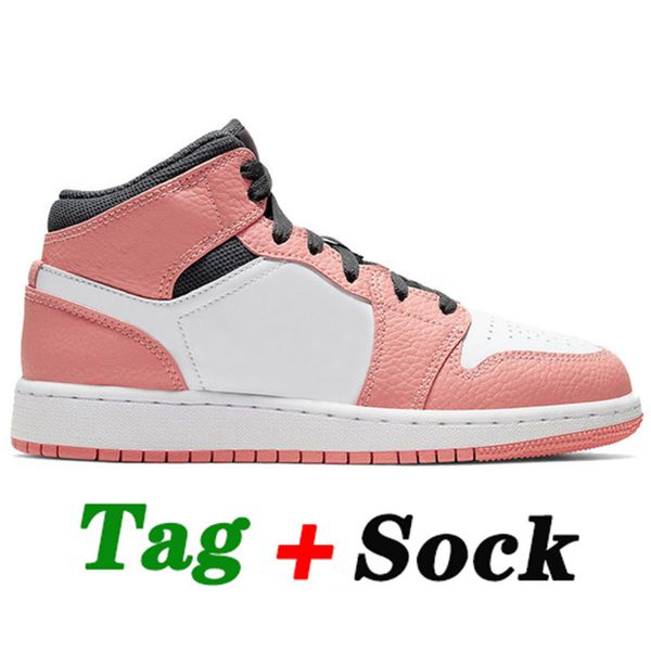 

rrival mid basketball shoes white shadow crimson tint jumpman 1 1s men women dark mocha outdoor trainers sneakers size 36-46oxzg