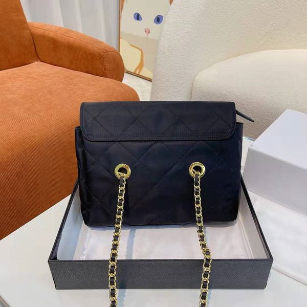 

luxury women crossbody chain bags 2023 fashion shoulder bag triangle sequin nylon purses hobos flaps small size 3 colors