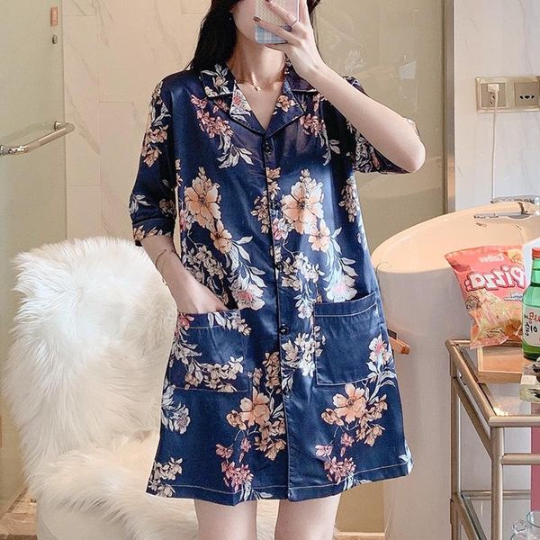 

women's sleepwear summer double pocket ice silk sleep skirt female lovely cartoon imitation short sleeve cardigan pajamas plus fat size, Black;red