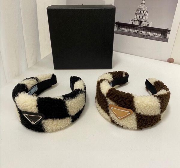 

lamb hair wide-sided thickened letter headband, retro black and white plaid with high skull headgear, female high-quality fast delivery, Silver