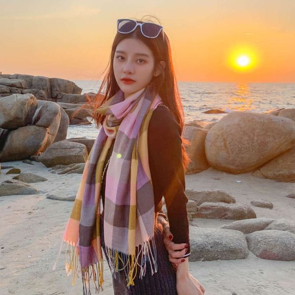 

designer 2020 spring new sunscreen scarf women cotton hemp color plaid versatile short beard conditioning beach towel shawl, Blue;black