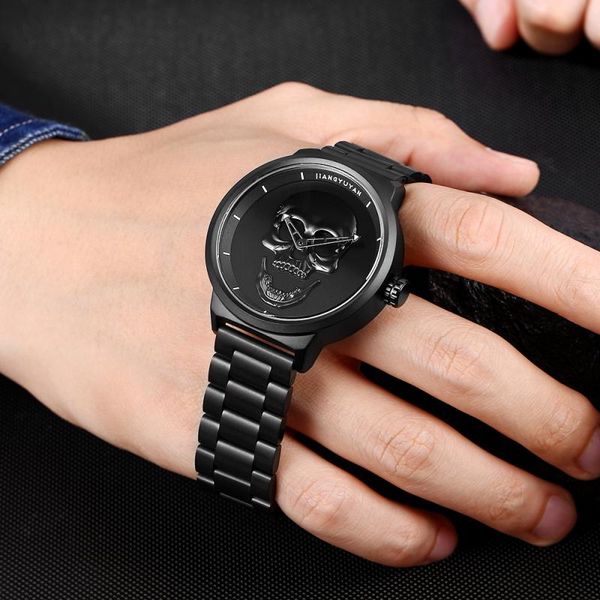 

wristwatches 2021 men watch luxury fashion stainless steel strap casual quartz, Slivery;brown