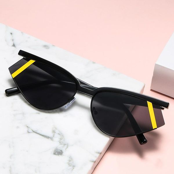 

2021 new european and american fashion cat-eye sunglasses cross-border trend high-quality sunglasses as131, White;black