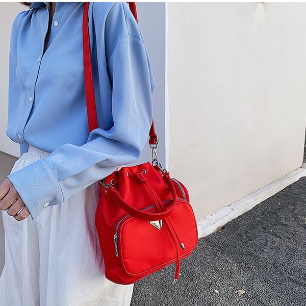 

fashion shoulder bags drawstring tote bag designer cross body nylon luxury totes high-quality mother child package different colors softness