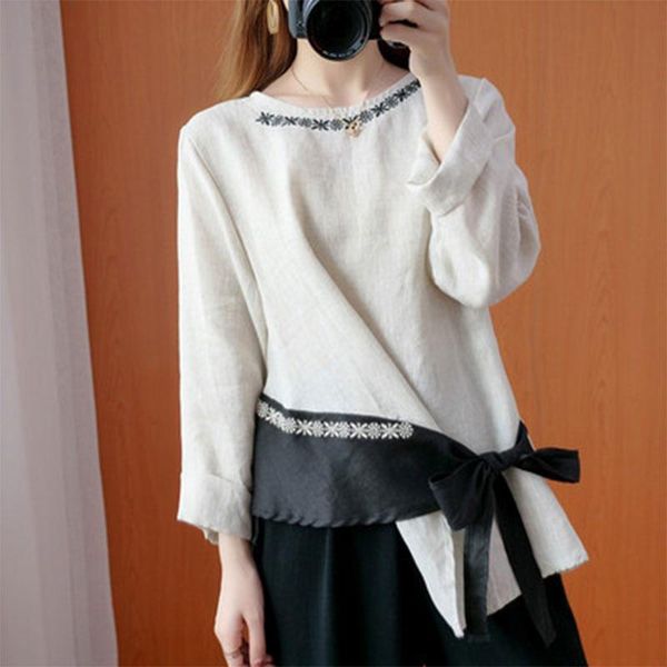 

women's t-shirt autumn arts style women long sleeve o-neck loose tee shirt femme patchwork cotton linen lacing embroidery tshirts m530, White