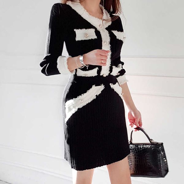 

autumn winter soft warm tassel hit color knitted 2 pieces set casual full sleeve sweater skirt female suits 210529, White