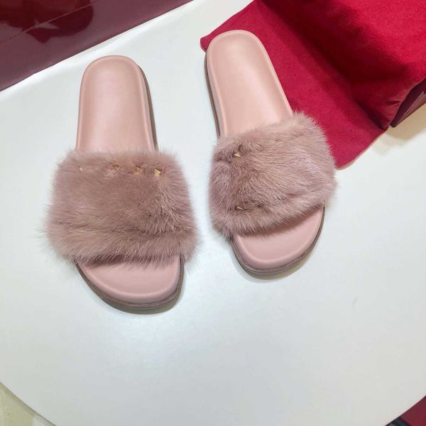 

retro classic 2021 women rivet slippers genuine leather mink fur flat bottom slipper sandals fashion woman solid color casual flats slides, Black