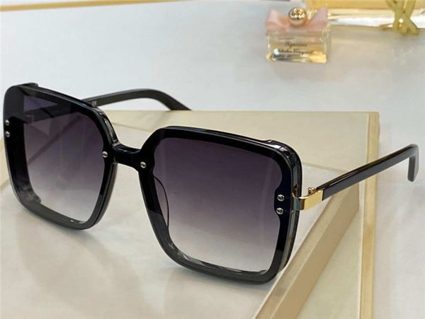 

2008 advanced new women fashion sunglasses retro style square frame with crystal sequins anti-uv400 protection glasses come with packag, White;black