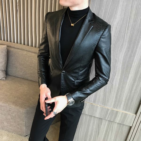 

2021 new single buckle pu pure black slim suit fashion men's business casual leather jacket dance party mens korean blazer f0ra