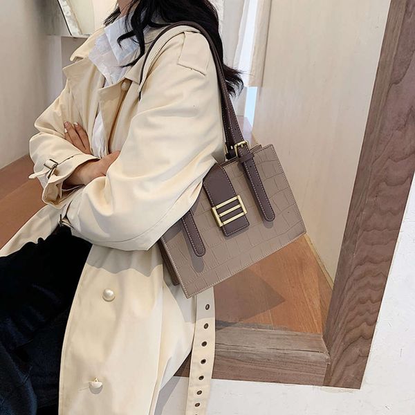 

hbp luxury designerarmpit women's 2020 new autumn and winter versatile design fashion portable single shoulder small square bag