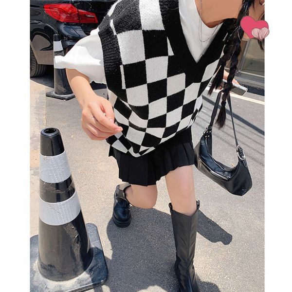 

black and white checkerboard knitted vest autumn loose sweater coat, White;black