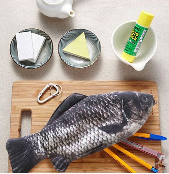 Kalem Çantaları Simülasyon Sazan Kalem Çantası Cüzdan Kişilik Yaratıcı Kılıf Balık Kırtasiye Kutusu Okul Öğrencileri Malzemeleri Hediye