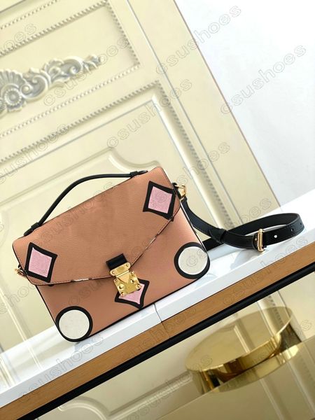 

womens pochette mÃ©tis bag wild at heart monogram crossbody messenger designer shoulder bags purse lady metis letter handbags icon purses m40