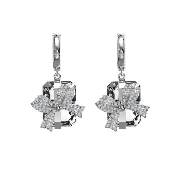 

luxury loop designer's dream wrapped rhinestone rocking square diamond earrings women's atmospheric earrings temperament, Golden;silver