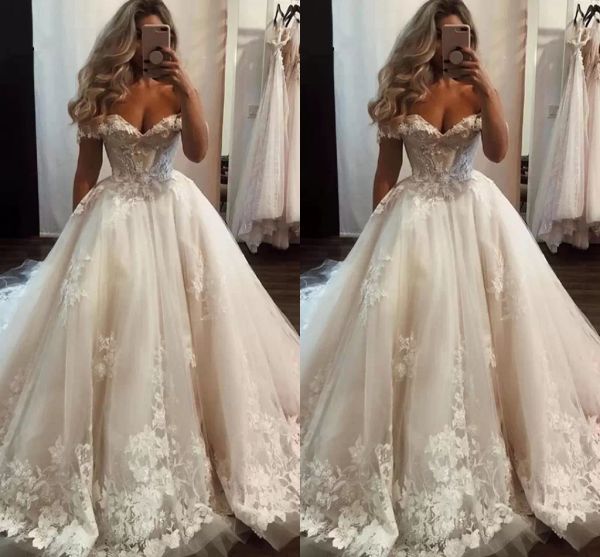 

2022 gorgeous wedding dresses bridal ball gown off the shoulder lace applique sweep train custom made party gowns plus size vestido de novia, White