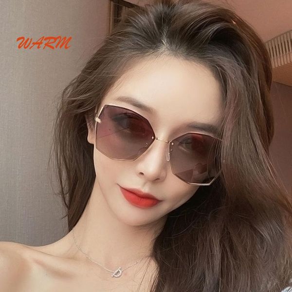 

2021 new frameless trimming sunglasses female cat eye personality curved glasses leg sunglasses gradient color, White;black