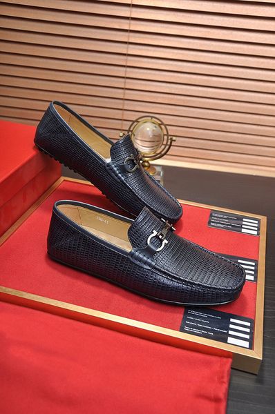 

fashion 2021 gentlemen genuine leather driving shoes casual loafers mens brand walking flats wedding party dress shoes size 38-44, Black