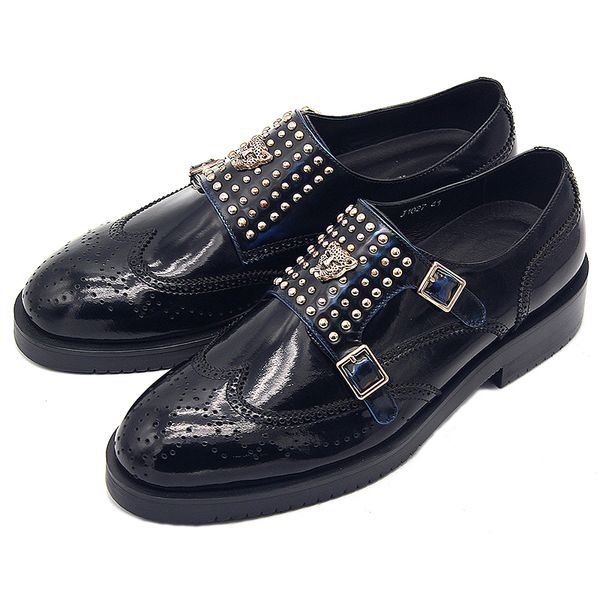 2022 Sapas de monge de primavera de grãos de grãos completos rebites de fivela azul de derby sapatos de sapato de negócios formal masculino Oxfords