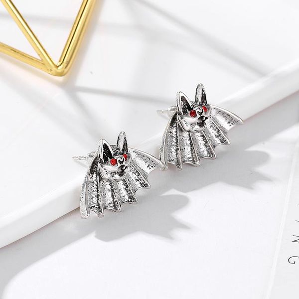 

stud em132 creative animal bat red eye design zinc alloy studs earrings for women fashion accessories wholesale, Golden;silver